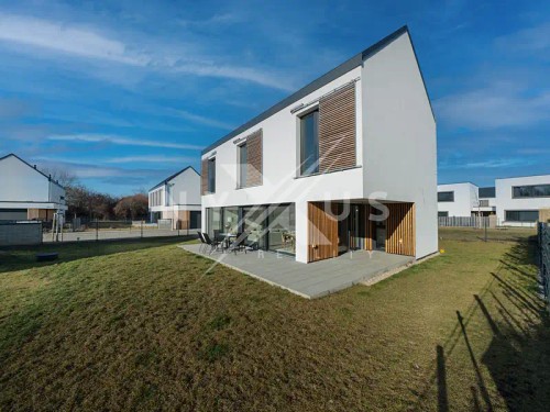 Prodej domu 169 m²