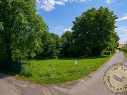 Prodej stavebního pozemku 969 m²