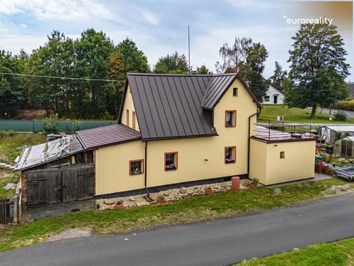 Prodej domu 109 m², pozemek 976 m²