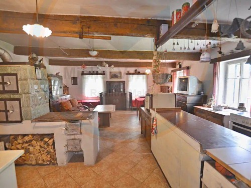 Prodaná chalupa 220 m², pozemek 7331 m²