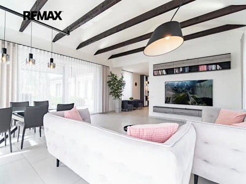 Prodej domu 233 m², pozemek 1279 m²