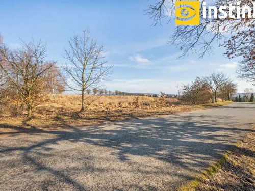 Prodej stavebního pozemku 1371 m²