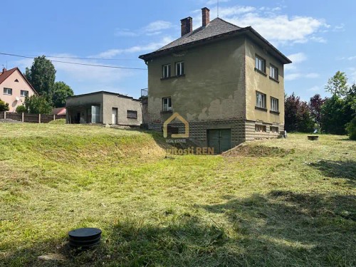 Prodej domu 352 m², pozemek 1649 m²