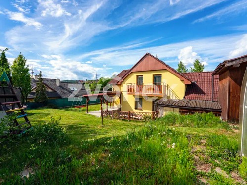 Prodej domu 186 m², pozemek 914 m²