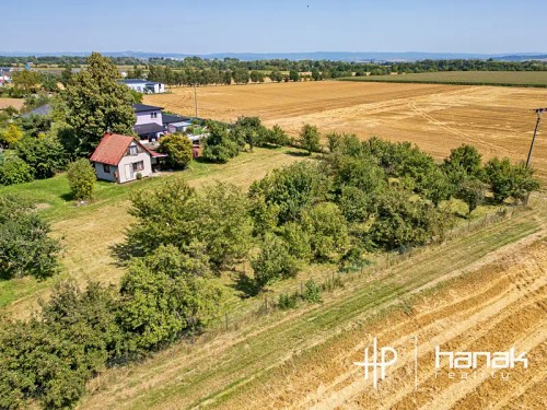 Prodej stavebního pozemku 828 m²