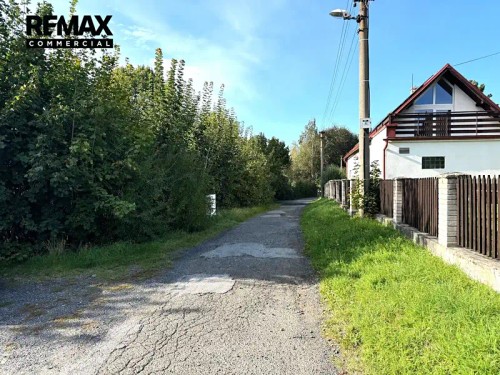 Prodej stavebního pozemku 1259 m²