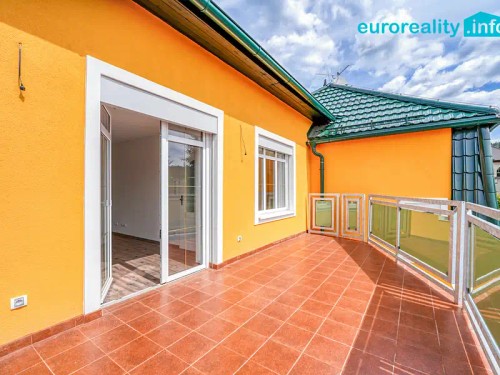 Prodej domu 420 m², pozemek 633 m²