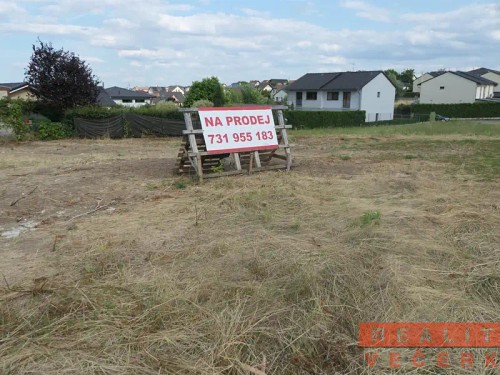 Prodej stavebního pozemku 794 m²
