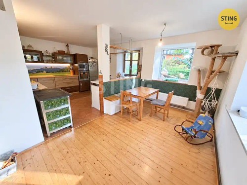 Prodej zemědělské usedlosti 644 m², pozemek 2281 m²