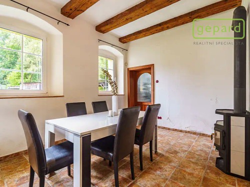 Prodej domu 295 m², pozemek 9233 m²