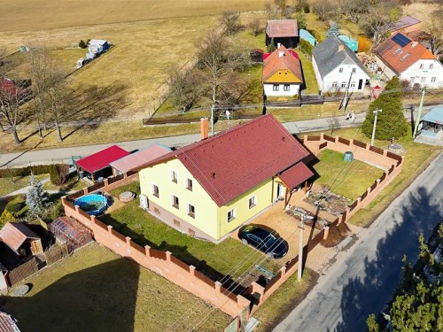 Prodej domu 360 m², pozemek 724 m²