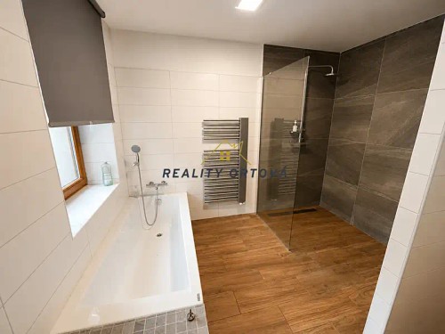Prodej domu 160 m², pozemek 2013 m²