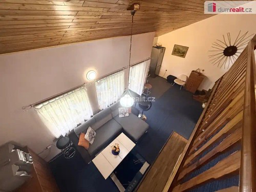Prodej chaty 204 m², pozemek 669 m²