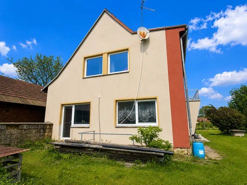 Prodej domu 200 m², pozemek 5269 m²
