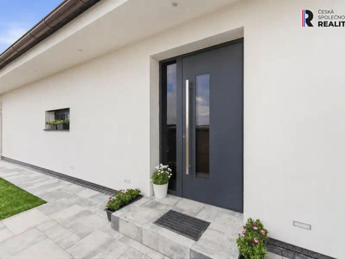 Prodej domu 200 m², pozemek 900 m²