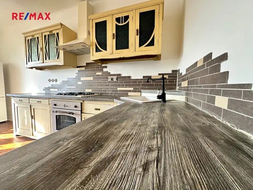 Prodej bytu 1+1 71 m²