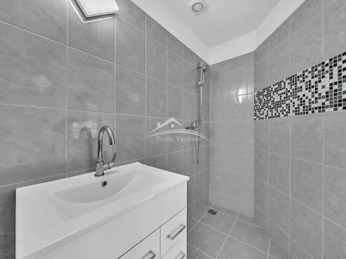 Prodej domu 200 m², pozemek 1521 m²