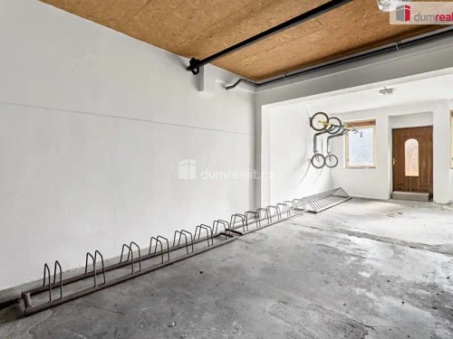 Prodej vily 570 m², pozemek 1109 m²