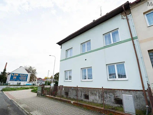 Prodej domu 384 m², pozemek 898 m²