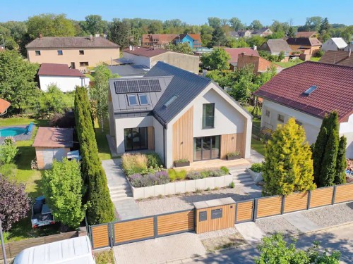 Prodej stavebního pozemku 560 m²