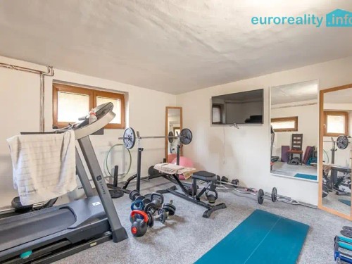 Prodej domu 196 m², pozemek 2259 m²