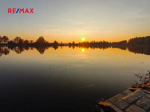 Prodaná  chata 30 m², pozemek 182 m²