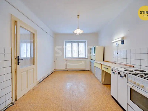Prodej domu 207 m², pozemek 2549 m²