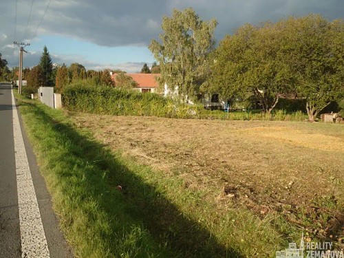 Prodej stavebního pozemku 1530 m²