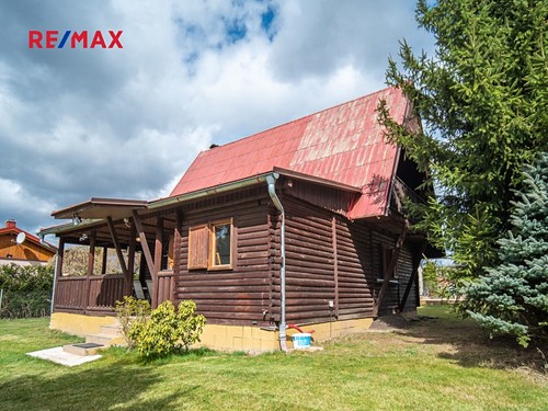 Prodaná  chata 95 m², pozemek 702 m²