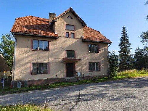 Prodej domu 325 m², pozemek 511 m²
