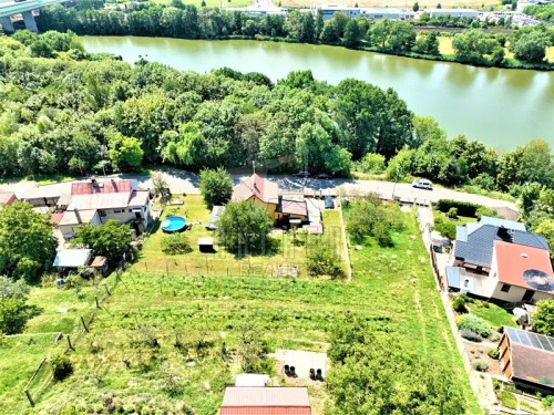 Prodej stavebního pozemku 530 m²