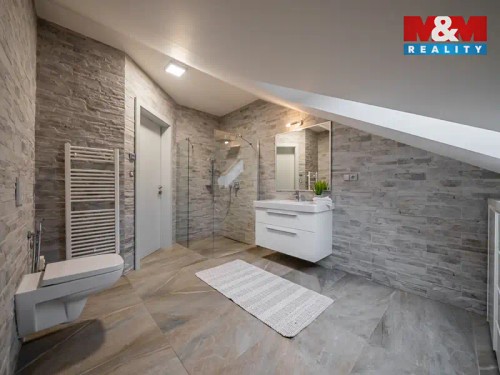 Prodej bytu 3+kk 140 m²