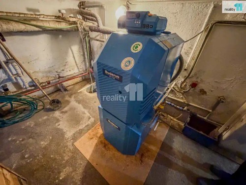 Prodej domu 200 m², pozemek 6424 m²