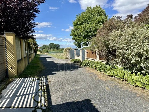 Prodej stavebního pozemku 1016 m²