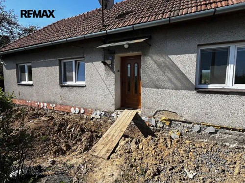 Prodej domu 99 m², pozemek 704 m²