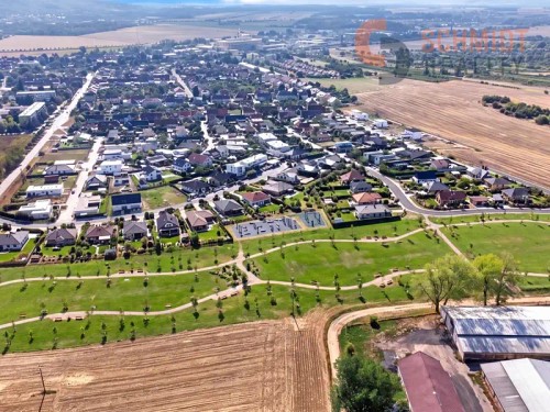 Prodej stavebního pozemku 608 m²