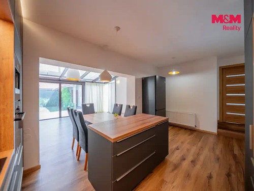 Prodej domu 170 m², pozemek 1928 m²