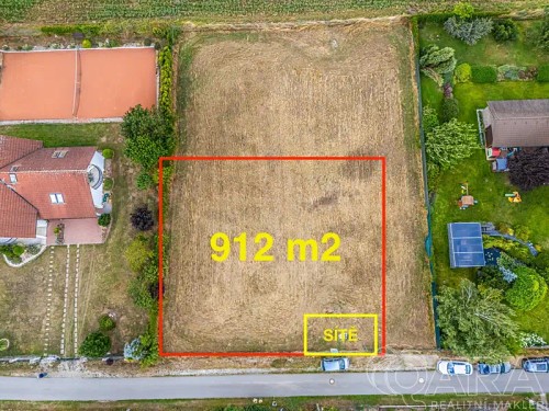 Prodej stavebního pozemku 912 m²
