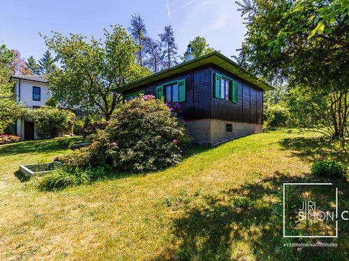 Prodej stavebního pozemku 780 m²