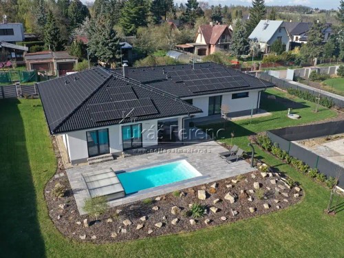 Prodej domu 221 m², pozemek 1950 m²