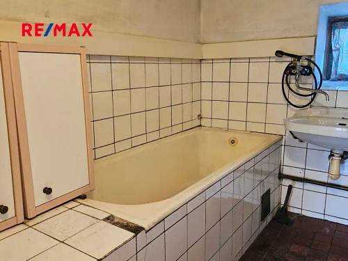 Prodej chalupy 80 m², pozemek 169 m²