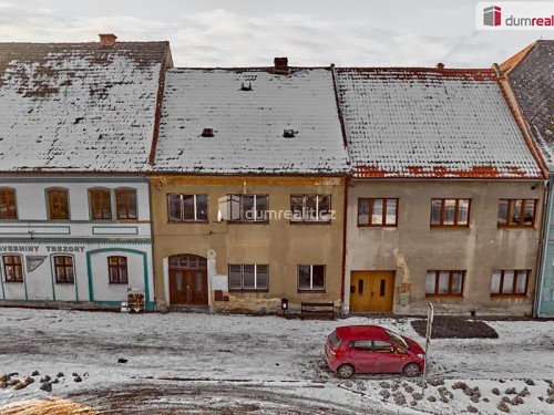 Prodej domu 200 m², pozemek 321 m²