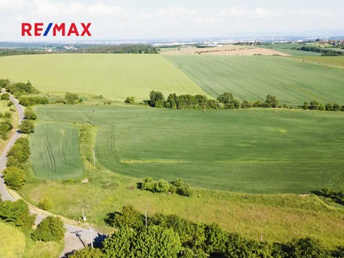 Prodej stavebního pozemku 1322 m²