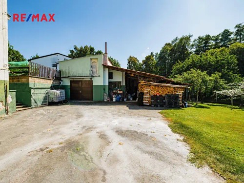 Prodej domu 290 m², pozemek 1221 m²