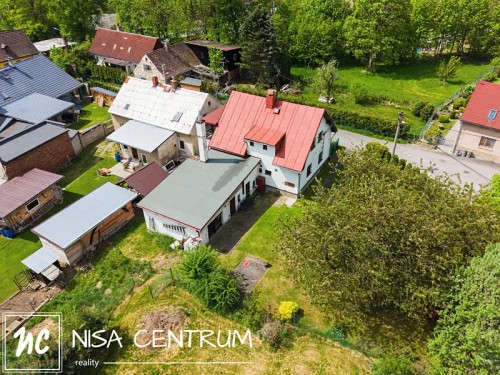 Prodej domu 220 m², pozemek 1945 m²