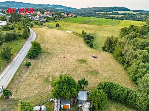 Prodej stavebního pozemku 2263 m²