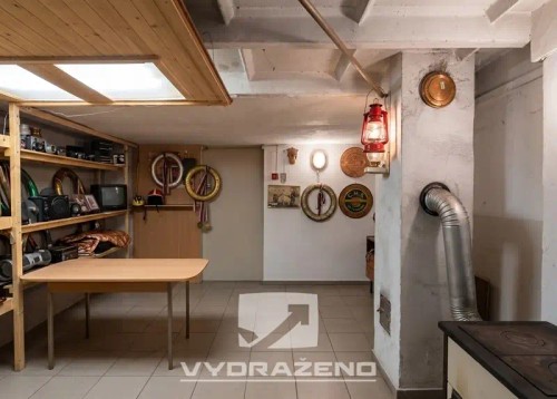 Prodej chaty 244 m², pozemek 350 m²