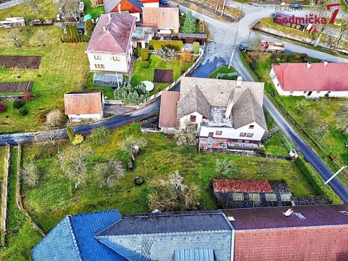 Prodej domu 318 m², pozemek 1300 m²