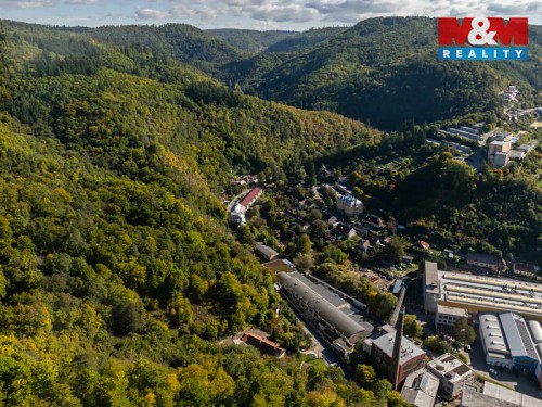 Prodej stavebního pozemku 890 m²