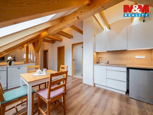 Prodej domu 169 m², pozemek 2854 m²